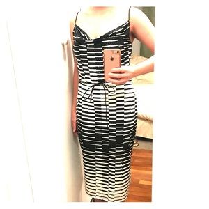 Geometric blk/white midi dress w leather straps